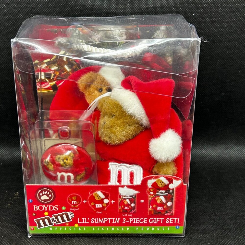 New in box Boyd's M&M’s Red Lil' Sumptin' 3 piece plush set